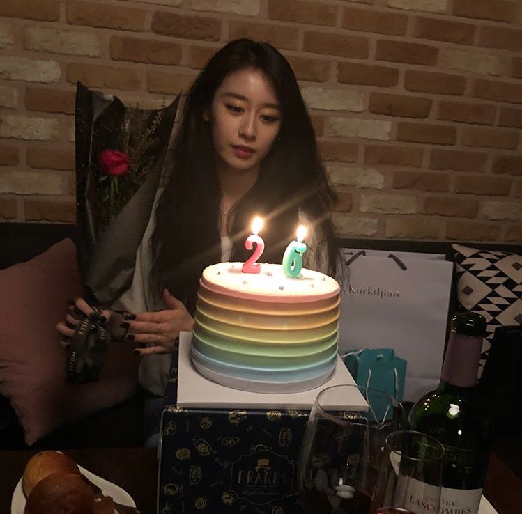 26 and a rainbow cake 💝