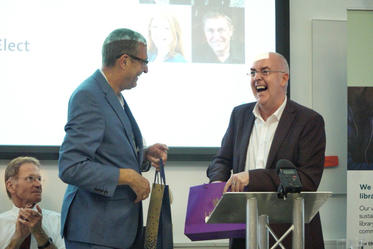 libsconnected's tweet image. The end of an @macinnes_neil era! Read the farewell message from #LibrariesConnected new Past President: librariesconnected.org.uk/news/farewell-…