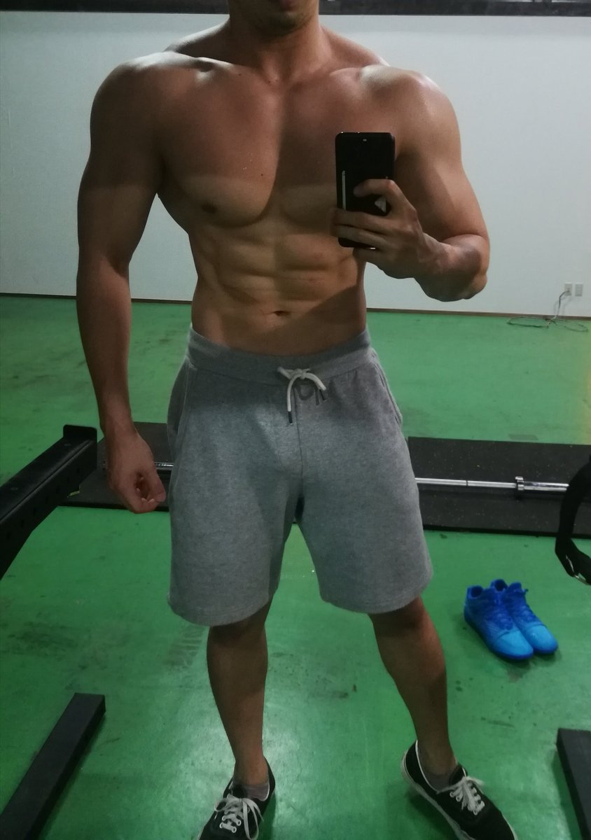 無職ニート シャツまだー 凵 ﾁﾝﾁﾝ