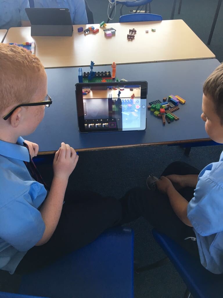 StPhilomenasRC's tweet photo. Thanks to @alistairatthree and @steveatthree1 for giving kids a great afternoon! #stopmotionanimations @DL_for_All @Schools_Digital https://t.co/TZUZSm3grU
