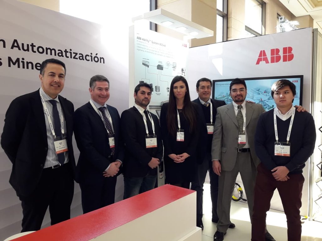 ABBenChile's tweet photo. Iniciamos participación en #Automining2018 de @Gecamin juev 7 y vier 8 Jun. Hoy 18 hrs realizaremos charla sobre #SolucionesDeIngeniería con #SistemaDeControl DCS 800xA de #ABB . #transformaciondigital
#interoperabilidad
#machinelearning
#inteligenciaartificial
#IoT https://t.co/QqlZJcFoZS