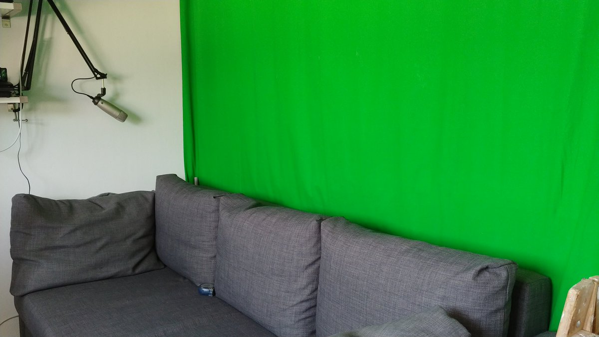 MichelPostma_'s tweet photo. Changed up the setup so we now have a REAL Green Screen Couch.
Time to get ready for @WarframeFC 's #AbleTenno and a completely new Stream schedule next week! https://t.co/54s8IUsNrH