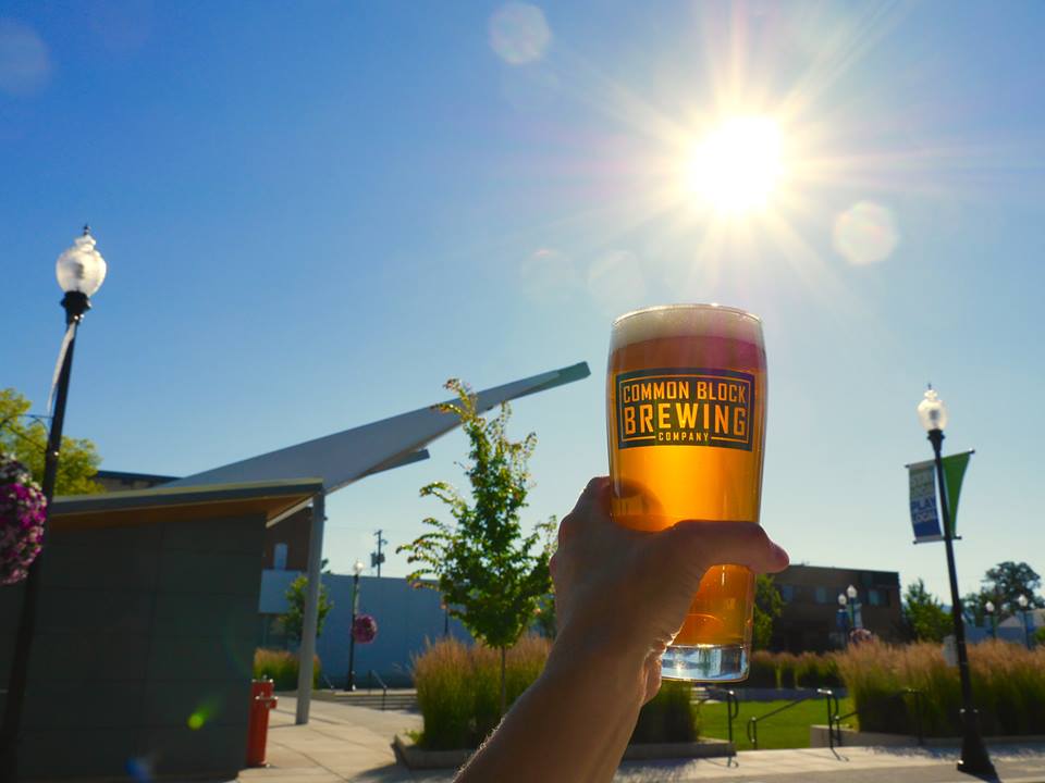 CommonBlockBrew's tweet photo. Medford Beer Week starts now! Warm up your pint-holding arm for 10 days of local beer-themed events, specials, and more, June 7th-16th. Find all the week's happenings (there are tons!) at https://t.co/P5hb9IzZPL #medfordbeerweek #commonblockbrewing #southernoregon #craftbeer https://t.co/G6zgA9cAX0