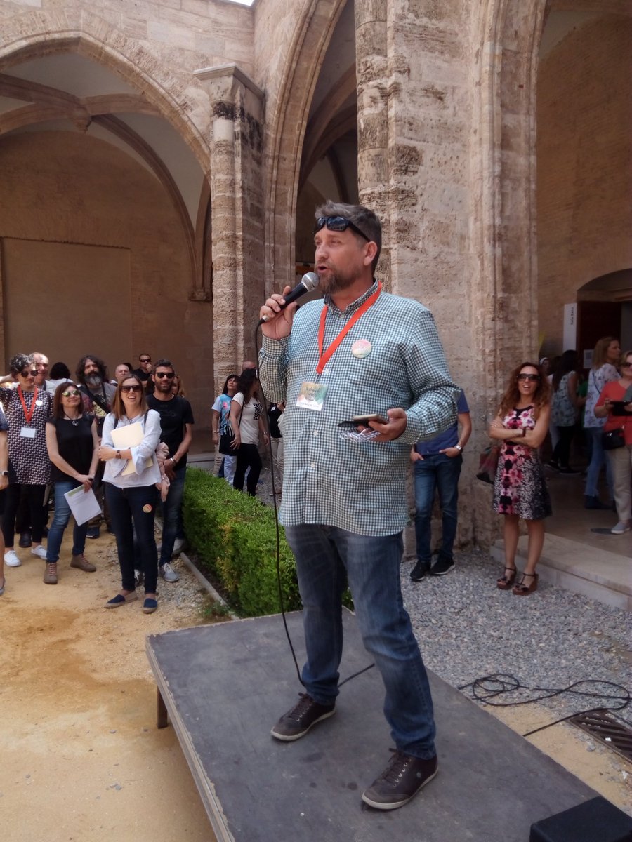 abelmont1's tweet photo. La FPB Agrària del CIPFP de Cheste en la setmana dels projectes #7manaABP. Amb @GVA_Cefire , @CefireFP_EAE. Moltes ganes d'estendre el treball per projectes en FP. #ABP #ProjectesFP https://t.co/ngsFzt4cqs