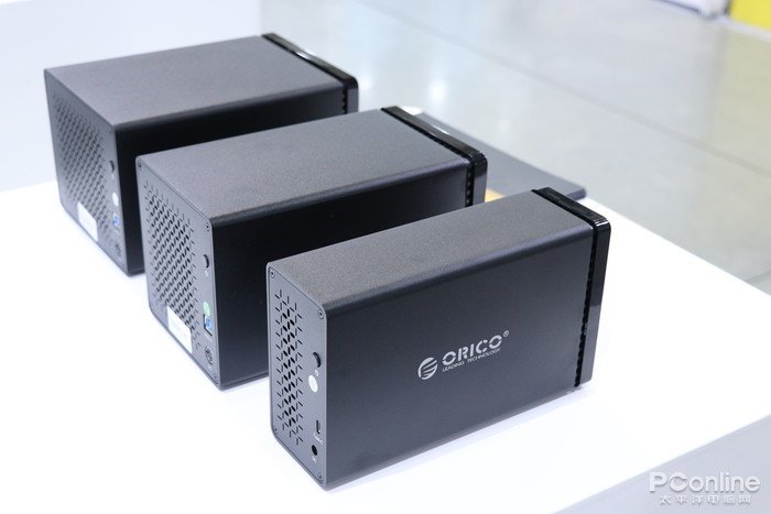 ORICO_nl's tweet photo. ORICO is op de COMPUTEX beurs om de nieuwste producten te tonen aan het publiek. 
De stand van ORICO is gevuld met een uitgebreid assortiment computer / digitale accessoires.  Van Power Banks, USB stekkerdozen en HDD-behuizingen tot aan USB-dockingstation toont ORICO zijn kracht https://t.co/LUXZEMkls3