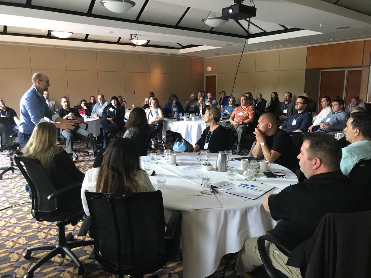 RCECinfo's tweet image. Sgt Steckly has our full attention. Human behaviour and reading people is very interesting. #learning #peoplewatching #learnskills #RCEC2018