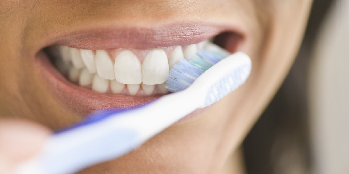 If you have sensitive teeth, brushing too hard or using the wrong toothbrush altogether can make symptoms worse. Learn the proper technique for brushing your teeth.

bit.ly/2k2FH5l
