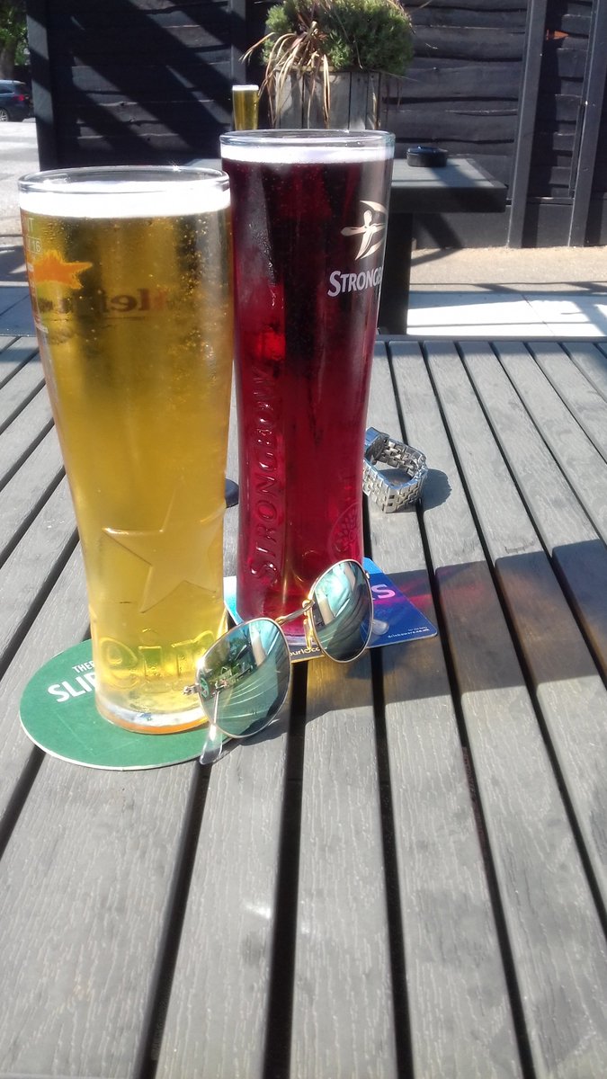 thetrotterdr's tweet photo. Final results are in and my average for the year is 82%, down from 88% last semester but I've been working two jobs to fund 3rd year so still feeling good. Time to celebrate! #podiatry #student #Ilovemydegree #bringonthirdyear https://t.co/v7Zy5uHsHY