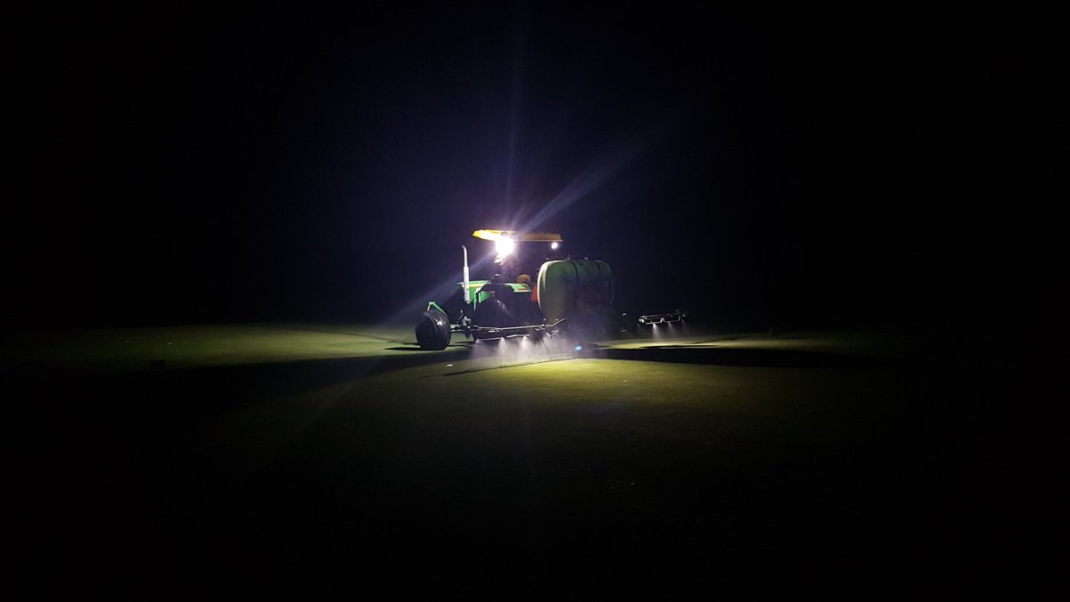 Tbt. Miss those night spray shifts. @hardisprayers @CapeKidnappers.