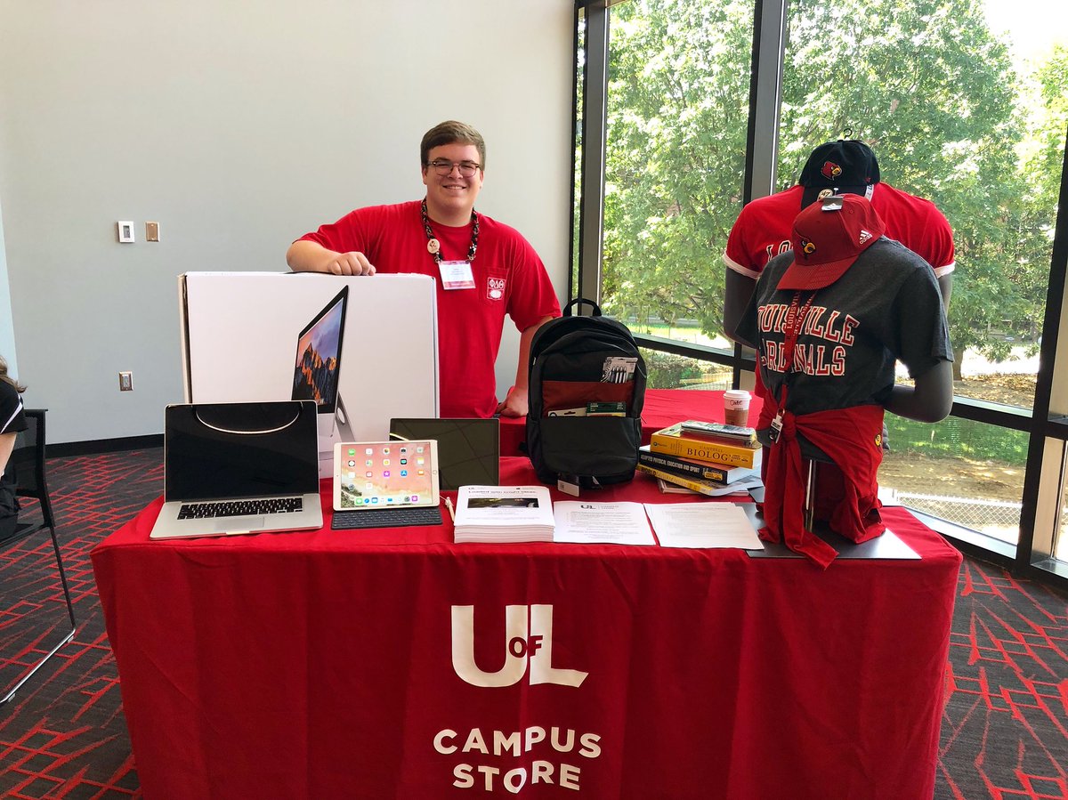 UofLCampusStore's tweet photo. Orientation session 2 starts today!!! 👍😎 Come visit us at our booth! 🐔 #L1C4 https://t.co/8NguG2p74j