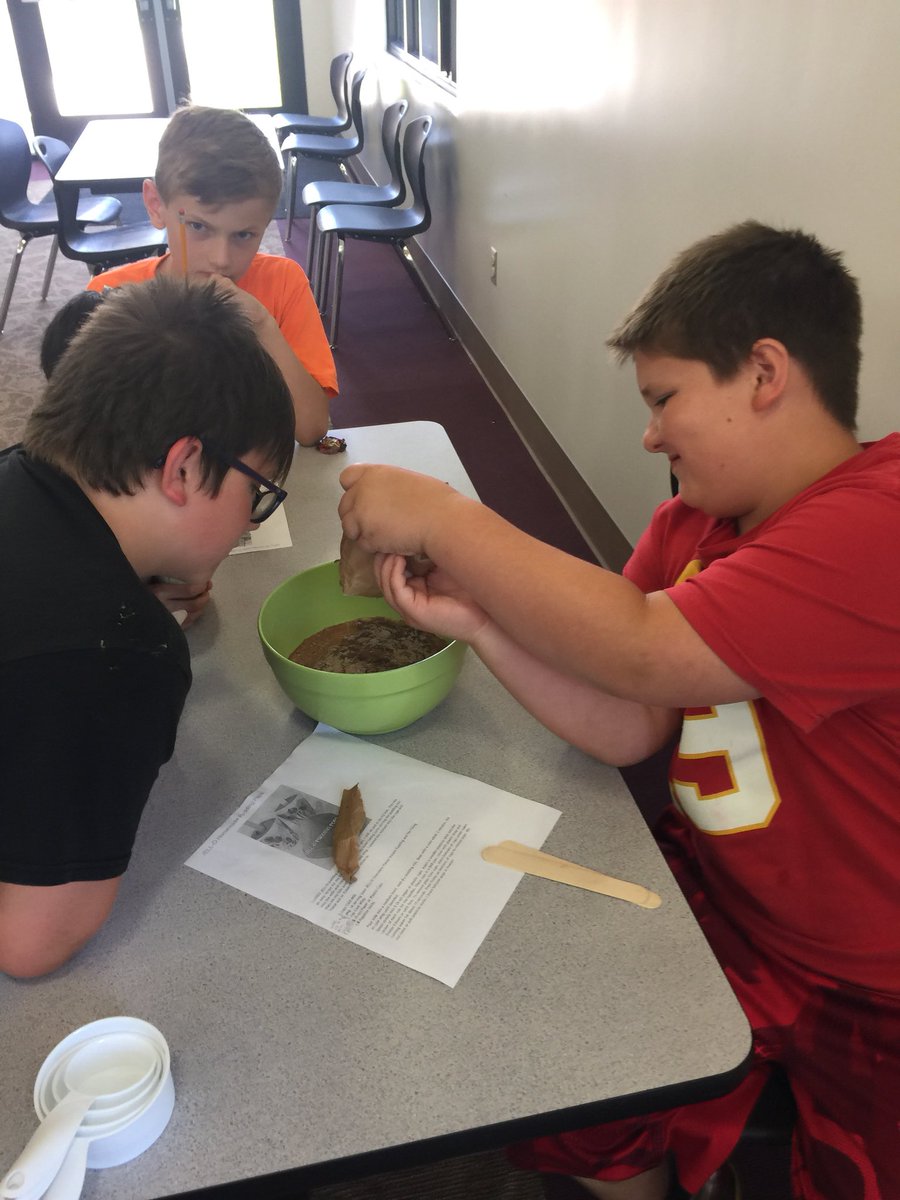 Bessie Ellison Elem tweet media