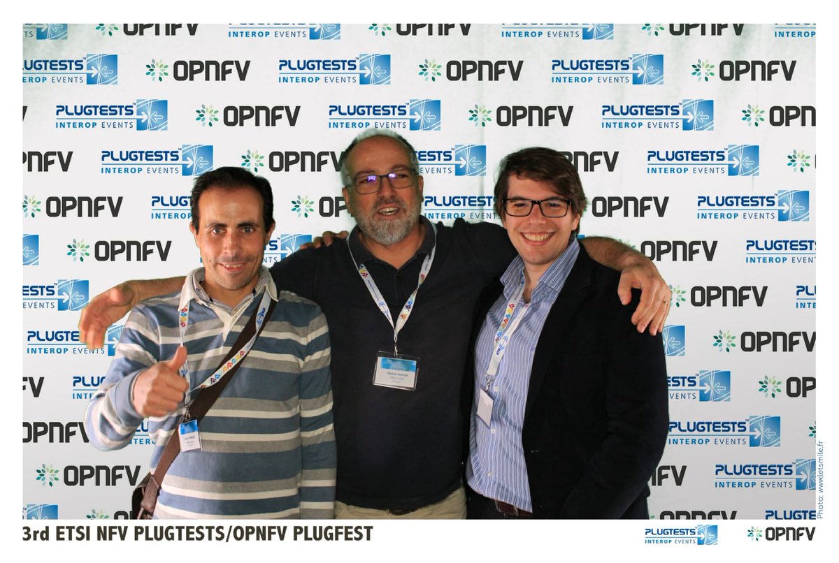 _scastro_'s tweet photo. Great @sonataNFV demo from a great @5Gtango team at the @ETSI_STANDARDS #plugtest.   Congratulations guys! @AtosES @PTin https://t.co/vkJwogqS8F