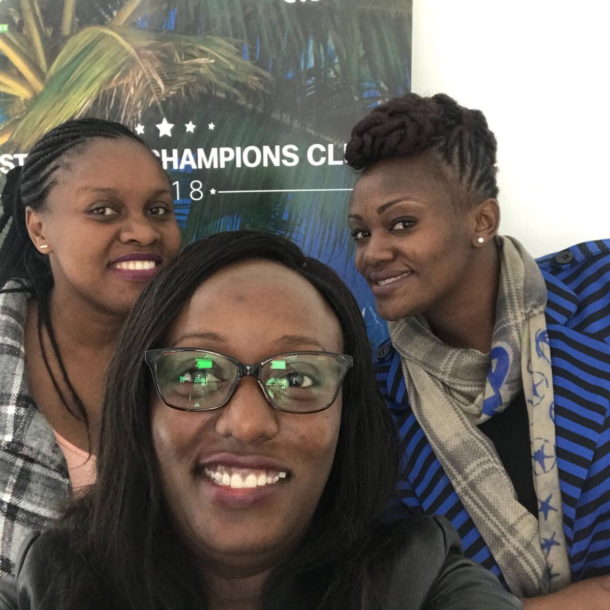 rinaogana's tweet photo. Cisco Services Lady was in town. Mirror Mirror on the wall, who will close Cisco Q4 with a Bang!!!!! 💥 💥 @InterAlliances @wkithinji #DCCInterdistEA18 @mhonyango you missed the photo https://t.co/UHSydoBhUm