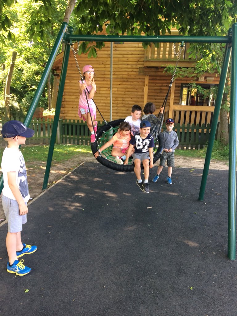 childwallcofe's tweet photo. Another absolutely fabulous day with Y2 challenging themselves and achieving. A bit of down time now before dinner #icandoit #changethatmindset https://t.co/1xWIledwCM