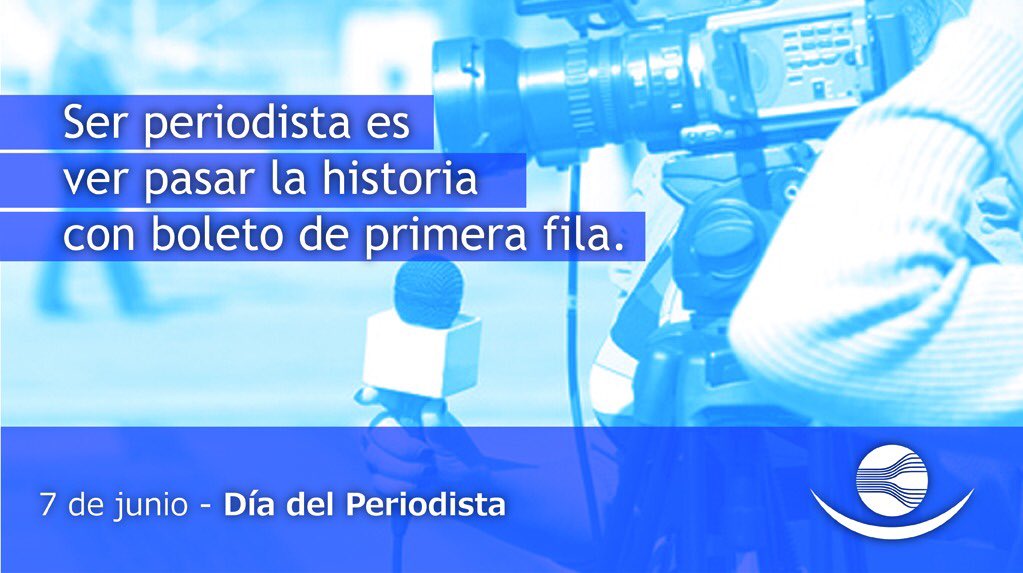 Dyter_Vision's tweet photo. “Ser periodista es ver pasar la historia con boleto de primera fila” . Día del periodista !! #dyter https://t.co/ckgKnz1NvJ