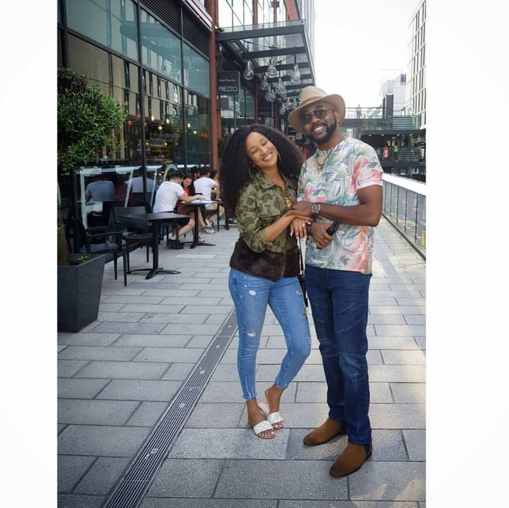 ViviangistFans's tweet photo. Banky W And Adesua Etomi All Smiles In Lovely Photo https://t.co/QyxsaYXcz3 https://t.co/qPVTkJ4mtf