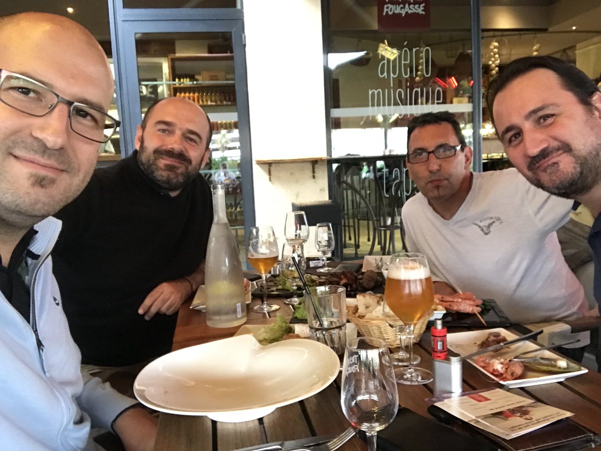 _CreaNico's tweet photo. Petit apéro #seo à Montpellier avec @Jeffmtp @LionelMiraton et @NicoJardillier https://t.co/LNVRQMAIgG