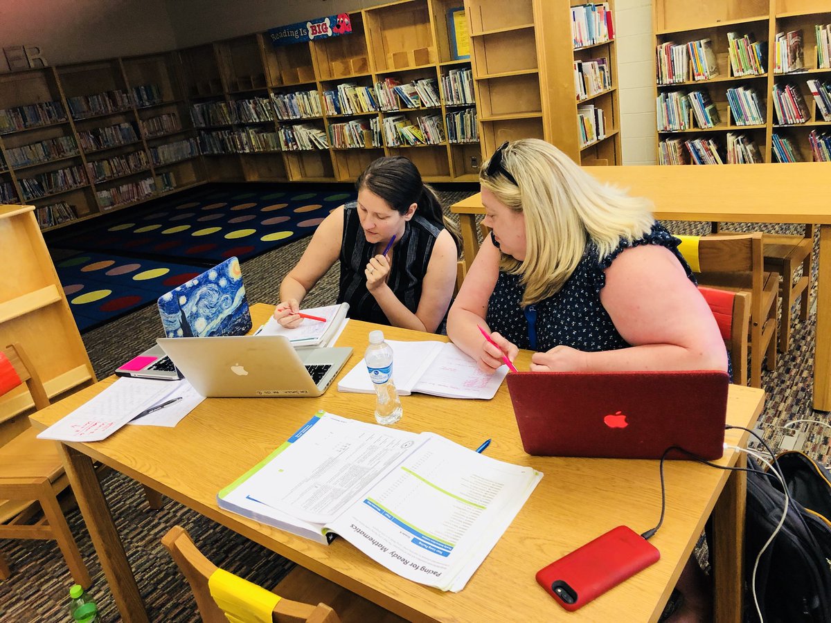 merewhaley's tweet photo. Amazing planning session with these Kindergarten rockstars today! #OperationCollaboration @BlueGrass_K5 @sandyroach12 @GaryPetko @MathFriendAnne @CADowell1 @MichelleSHarper @KnoxSchoolsSupt @KnoxSchools https://t.co/NrUlACkDGi