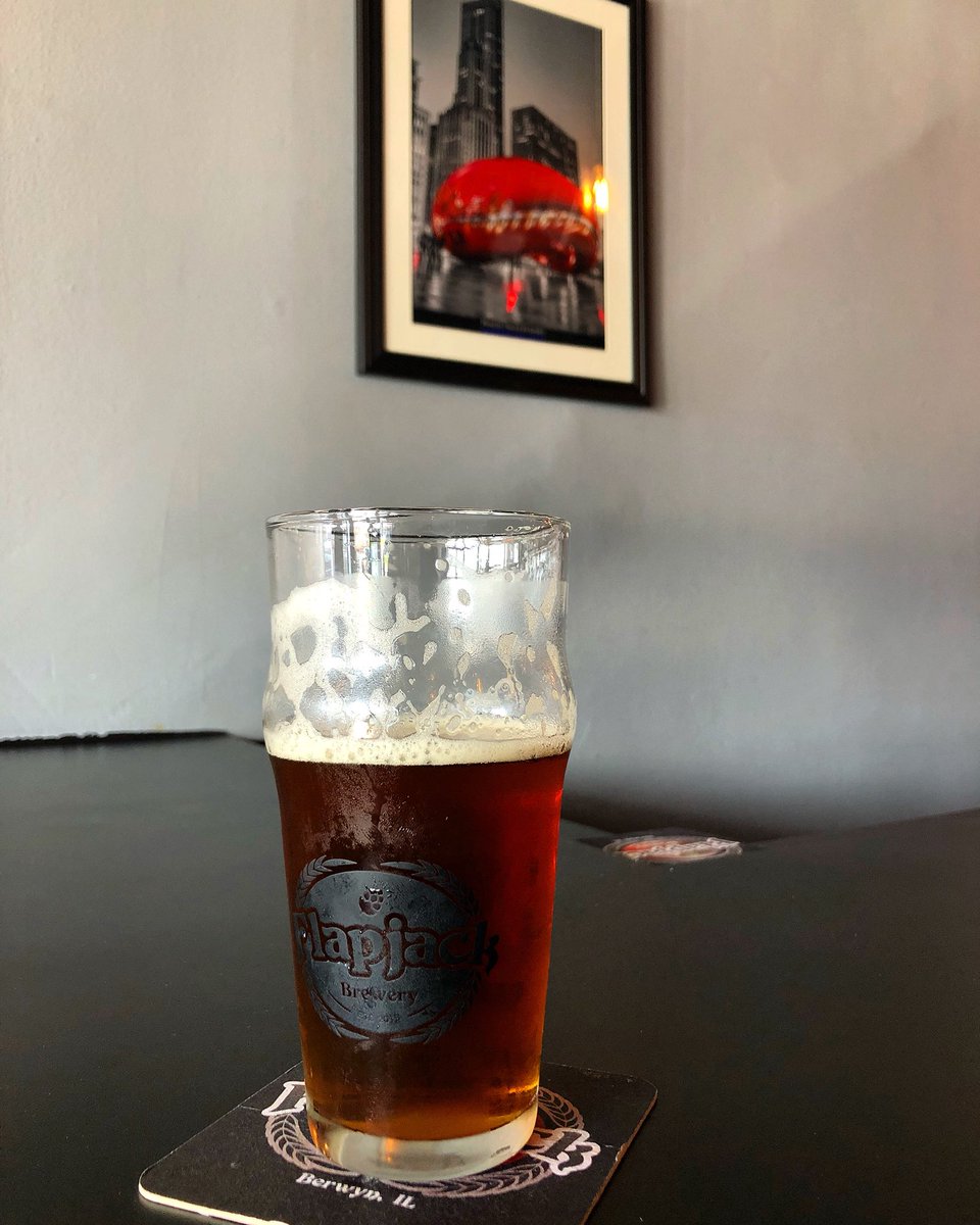 FlapjackBrewery's tweet image. NEW BEER TAPPED‼️
Inspired by Paul’s reverse haircut, say hello to our newest beer on tap, Reverse Haircut Amber! 🍻
A smooth Amber beer with hints of malt and cinnamon, and a nose of caramel. 
5.7% ABV 22 IBU 16oz 

#FlapjackBrewery #brewery #amberbeer #BerwynIL