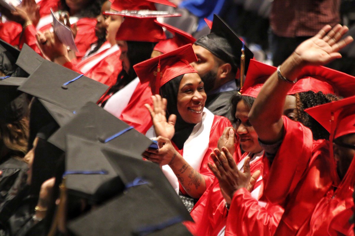 PhillyMayor's tweet photo. Congratulations to the adult learners who earned their diploma last night, glad to join you at your graduation! Education is the key to a good quality of life for all our residents. https://t.co/YZbJh9d2Hi