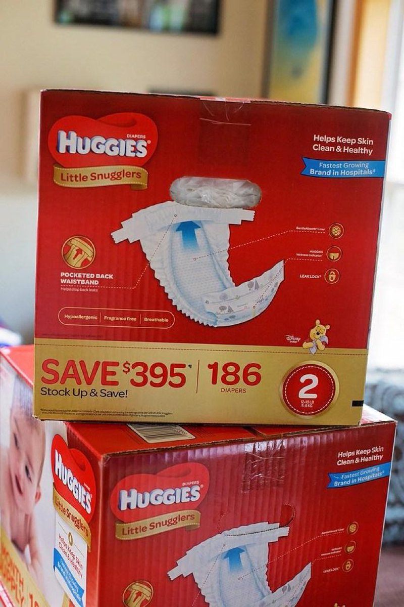 stuartbrazell's tweet photo. Experienced parents know: Buying diapers in bulk is the best bang for your buck! That’s why @TamaraCamPhoto buys #HuggiesBundle diapers from @SamsClub for all the new additions to the family. #AD https://t.co/d9bEOmuoeK https://t.co/zUFG2x84ib