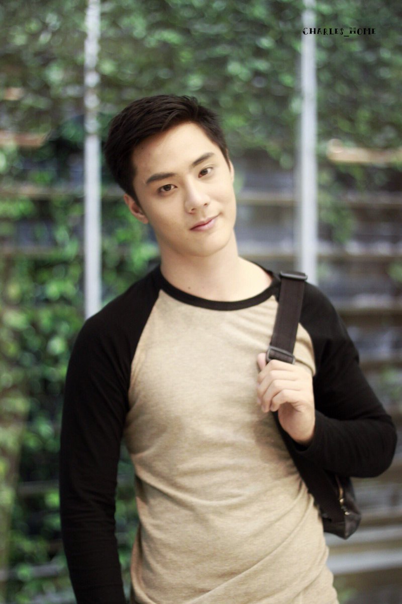 CharlesHome4's tweet photo. ง่วงงงงแล้วนอนได้...ราตรีสวัสดิ์ 😴😴😴 ฝานดีคร๊าบบบ #Ourlastdaytheseries https://t.co/LfamM6A6cj