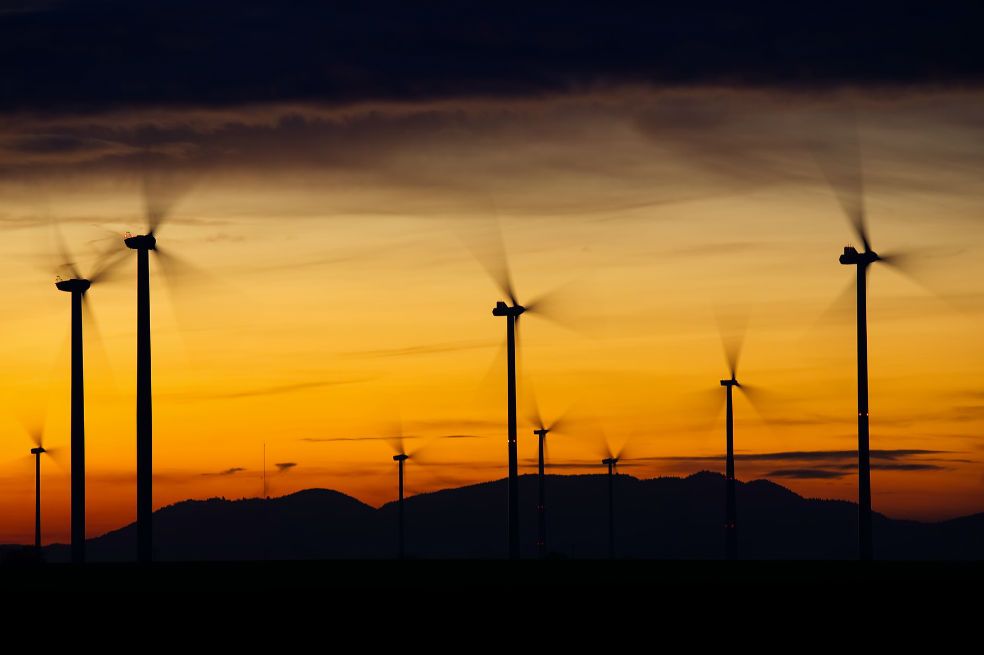 MSLMoreno's tweet photo. Colombia se pone al día en el uso de energías renovables https://t.co/XLl5DJfmic https://t.co/KtmTql31cG