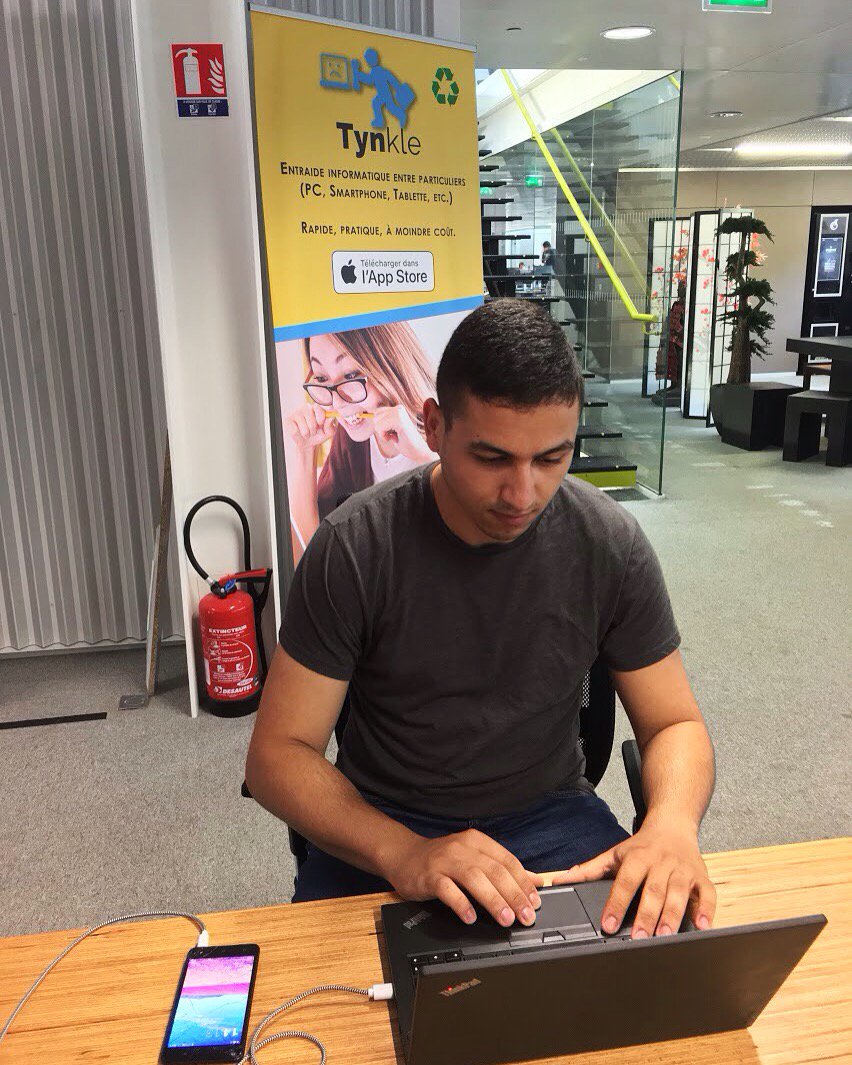 TynkleFR's tweet photo. #Tynkle sur #ANDROID toujours en cours de développement !
Nassim notre stagiaire s’occupe actuellement de sa conception.

Stay tuned...

 #tynklefr #ios #application #startup #apple #stationf #informatique https://t.co/0eCUhveTnp