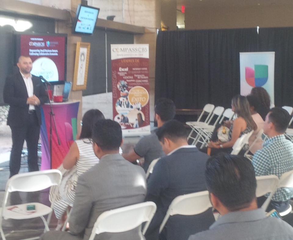 MikeLangleyFL's tweet photo. When you're proud of your community, you need to tell the story.

Celebrated #HispanicBiz during a special reception at @UnivisionAZ. These entrepreneurs thrive through cultivating collaborative economies with @EdgarROlivo's @CompassCBS team. https://t.co/VZdu2AeRvt #leaders https://t.co/utVKcEs3sJ