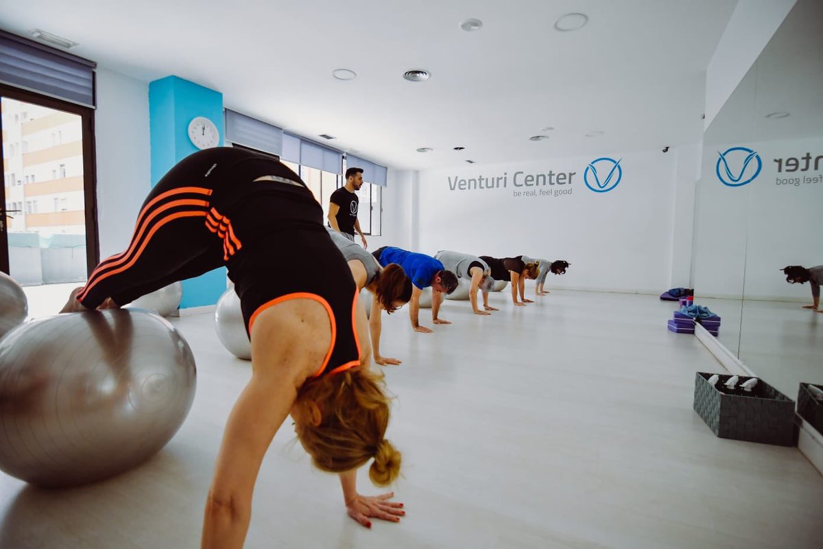 venturicenter's tweet photo. ¿Pensabas que tú nivel físico era un handicap para disfrutar de nuestros servicios? ¡Al contrario! Es todo un reto para nosotros y para ti. 🤸🏻‍♂️ ¡Prueba una sesión gratuita sin compromiso! 👉🏼 Contacta con nuestro equipo y le informaremos de todo. #Pilates #Yoga https://t.co/vKEyqhAYf5