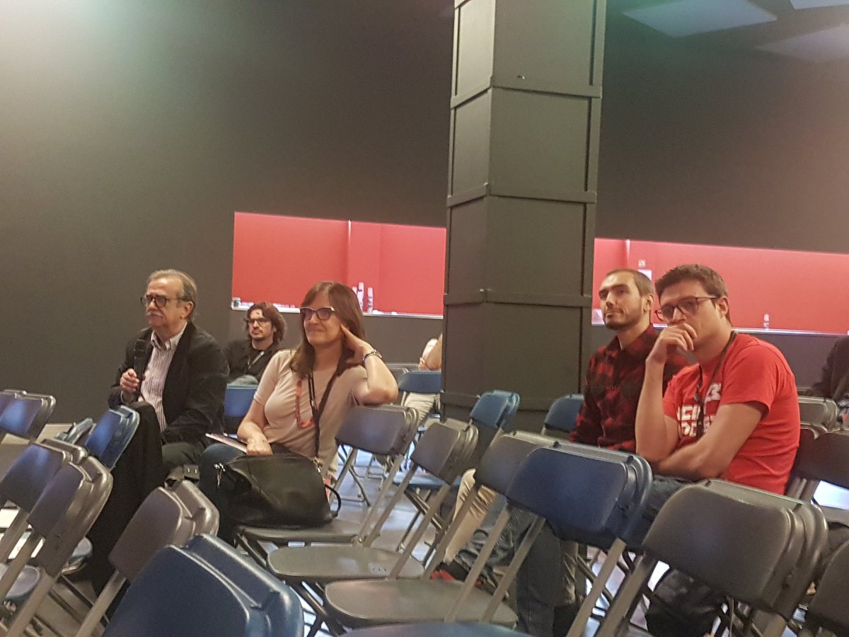 Radio_20's tweet photo. El #podcast ha socializado la comunicación. Es un rayo de luz con capacidad de emocionar la gente con total libertad creativa nos comenta Josep Maria Marti #PodcastInOut #pasión https://t.co/wU3nqJGk0S