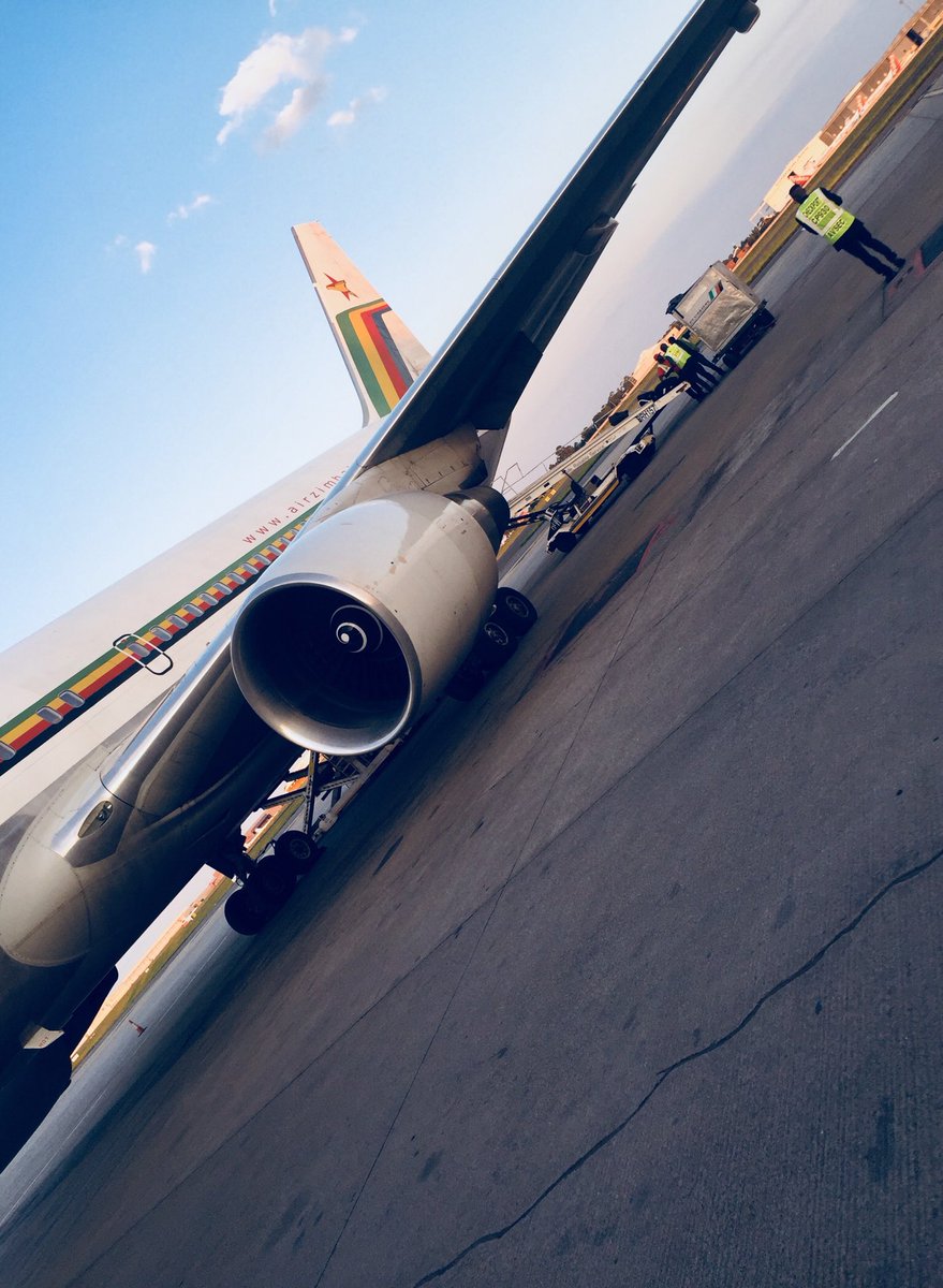 VernonMugodo's tweet photo. @OfficialAirZim @FlyAirZimbabwe #besttag now can I get the prize already ๐จ๐พโโ๏ธ https://t.co/AXQ1HqUNyi