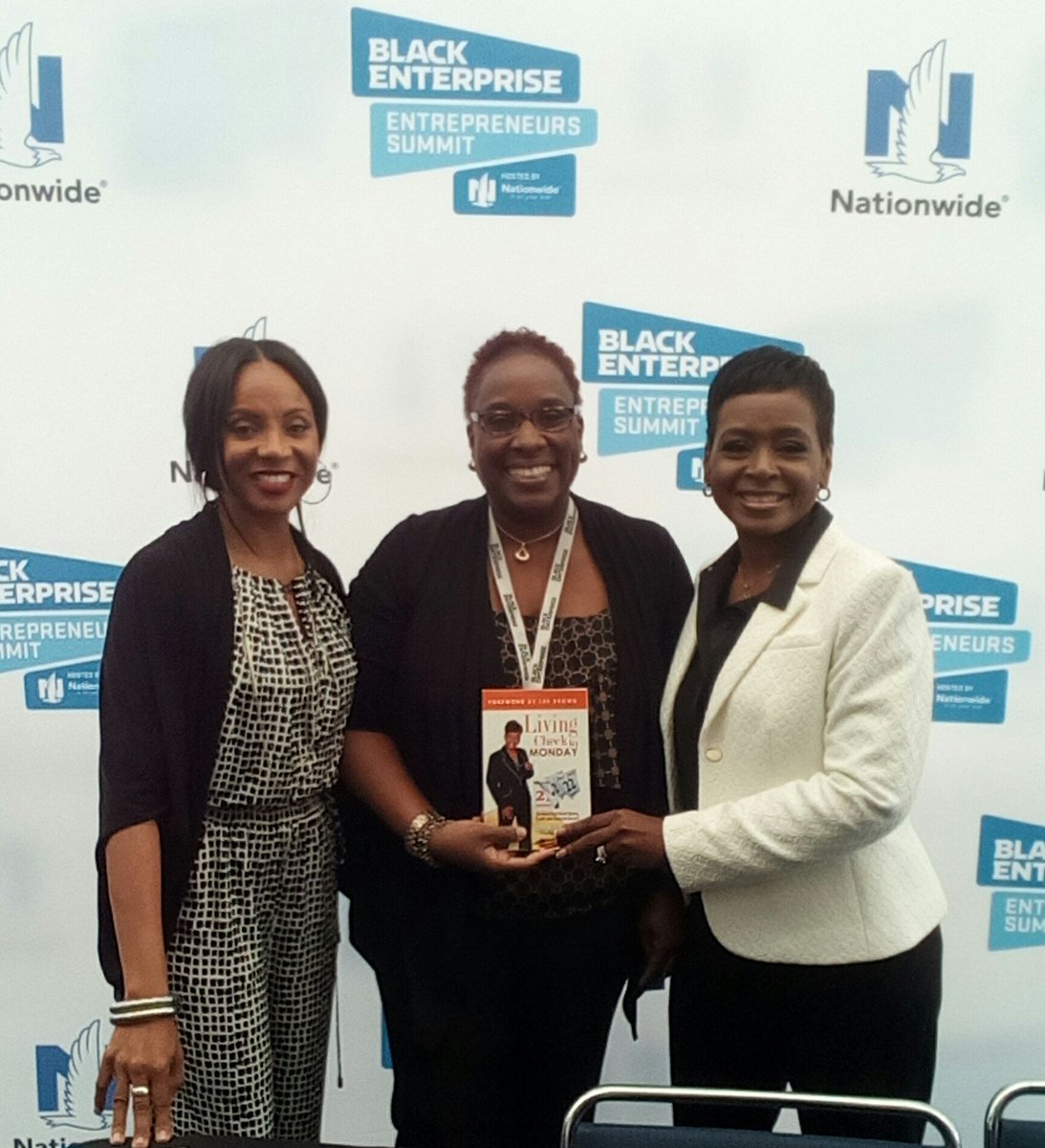 Richngozi's tweet photo. What an amazing session with Dr. Lynn Richardson and MC Lyte. Wow! #BEintheQC https://t.co/w1vlrmMsKk