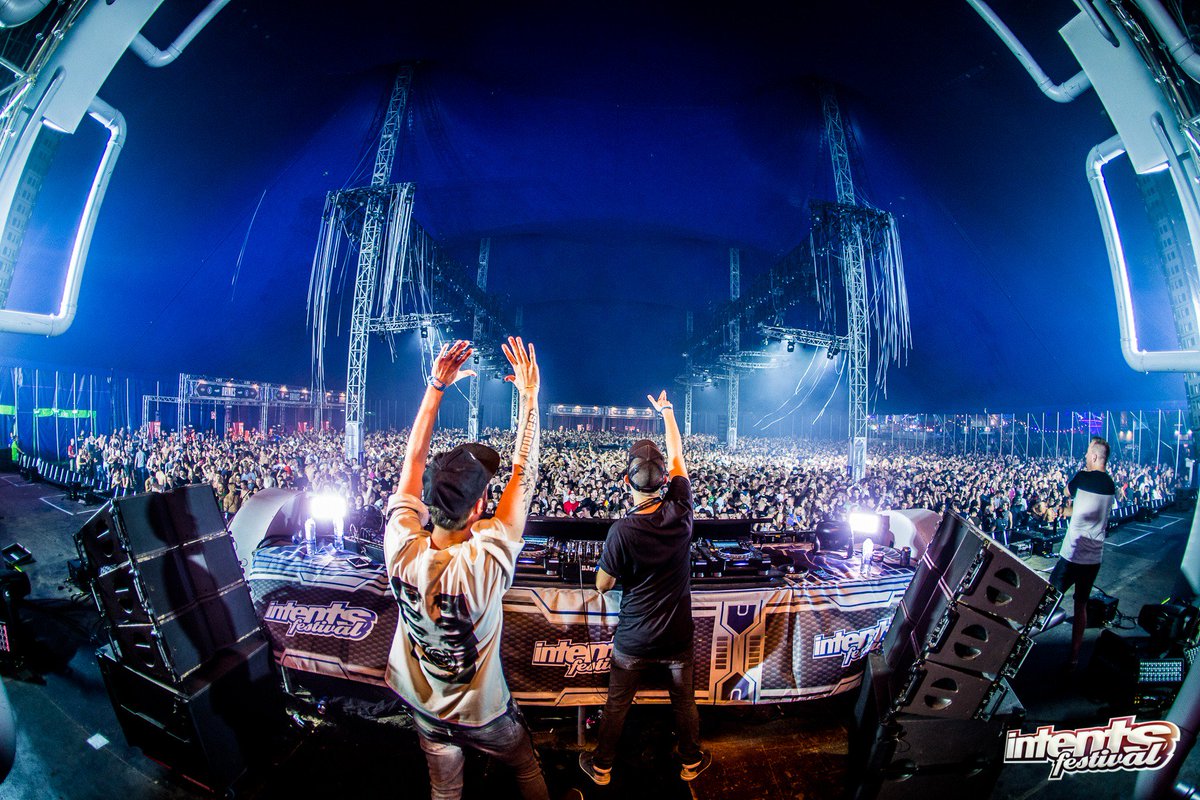 W4RR10R 1S H3R3! 💣

EoL.lnk.to/W4RR10R

<a href="/followchrisone/">Chris One</a> <a href="/EndofLineREC/">End of Line</a>