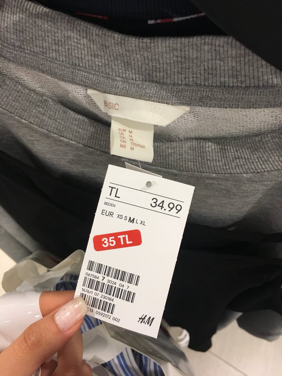 Şu an kalbim kırıldı::(