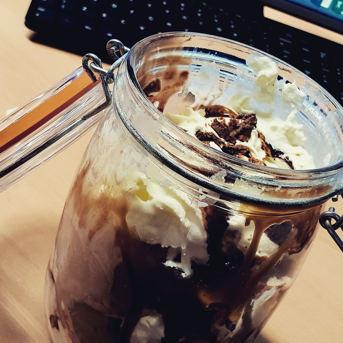 Zc Social Media Ø¹Ù„Ù‰ ØªÙˆÙŠØªØ± It National Ice Cream Day Thanks To The St George Hotel For Serving Up The Best Yet The Team Enjoyed Them Nationalicecreamday Https T Co Xhmh1ujxgw