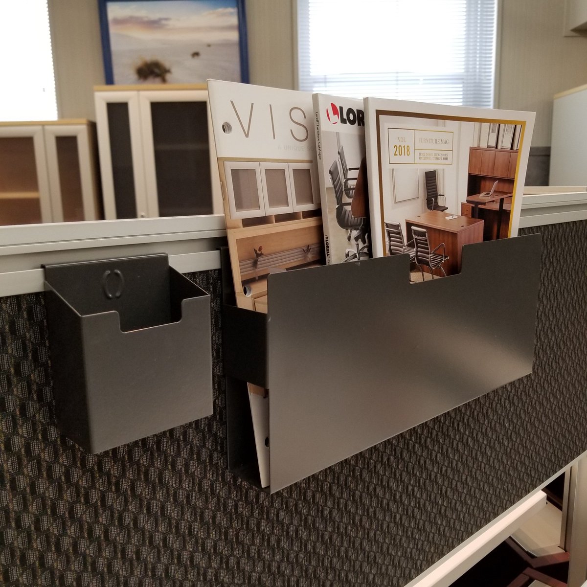 creativeoffwpg's tweet photo. Get papers off your desk with some handy accessories #organized #worklife #creativeof #artopex https://t.co/QCrnCg6ena