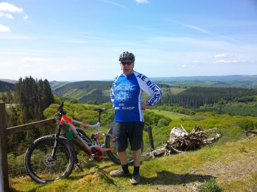 wtraenduro's tweet photo. So he is out training for the Beacons Rally at 81 !  - are you ? If you see the course you will start   https://t.co/xutYEmSnci https://t.co/vVvPeuSdCL