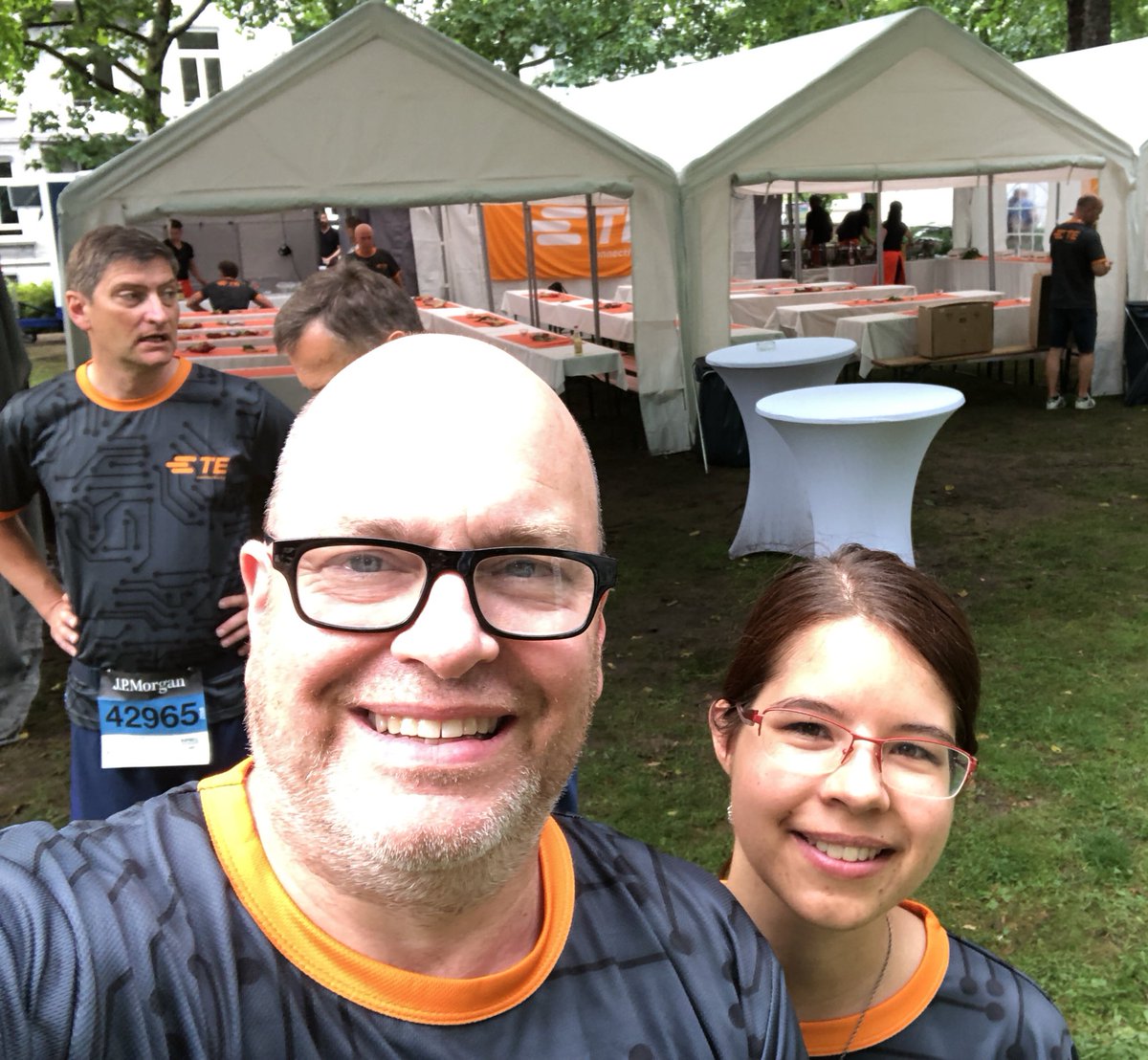 JGrahamTech's tweet image. Tweet or run?  #JPMCC in Frankfurt! Team #TEConnectivity is ready for the challenge! #OfcourseWeCan #WhereIsTheWaterstop 🎉
#LifeatTE @TEConnectivity