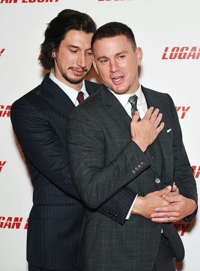 kenoobis's tweet photo. two lucky brothers https://t.co/PcBw2ogMy5