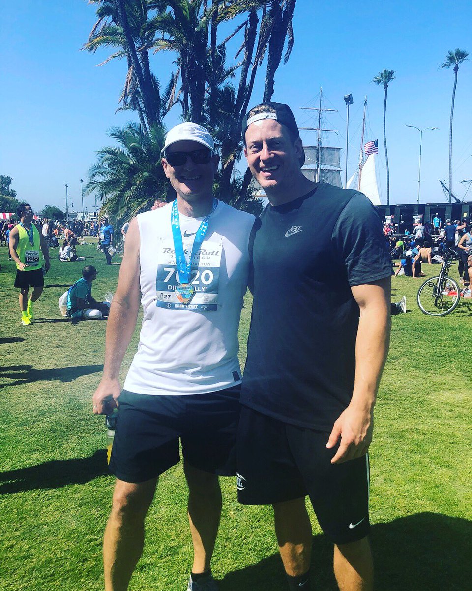 TrinityFP3's tweet image. Huge s/o to #trinitytrained, Vin Ciruzzi, for all he has accomplished this year. Vin recently completed the #rocknroll half marathon in San Diego after training for months. Vin has committed completely to his #fitness journey and we are beyond proud of this man!