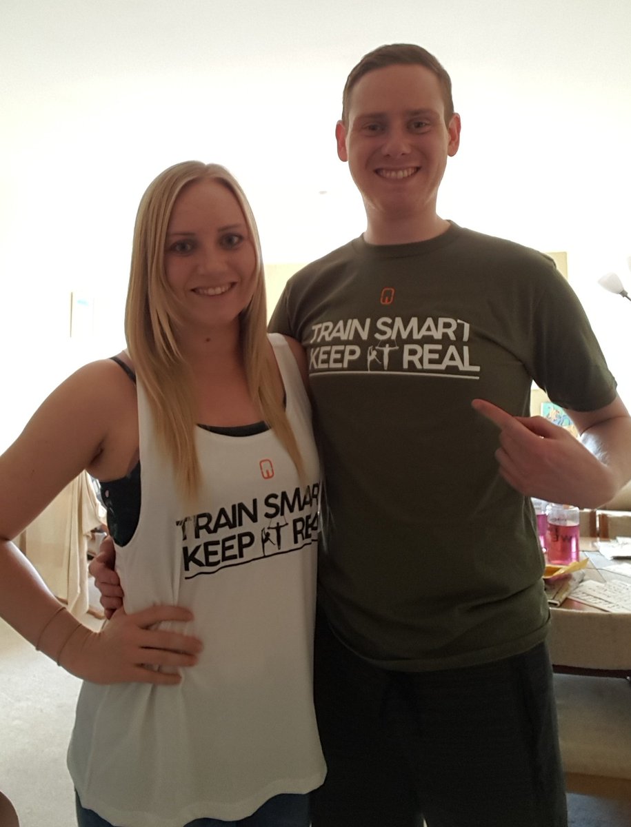 c_asker's tweet photo. New #trainsmartkeepitreal tshirts for me and @Sax6Nick as a reward for completing @NileMW's Body Bible 4 Week Shred! Lost 1.5 stone between us...time to go round again before Cyprus! 💪☀️ https://t.co/xPpfBiTtPQ