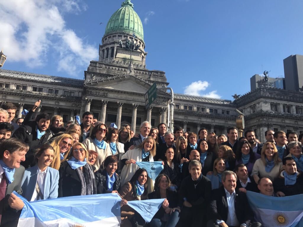 BoyadjianMiriam's tweet photo. #SalvemosLas2Vidas es nuestra convicción y nuestro compromiso https://t.co/jmO1yBGVTT