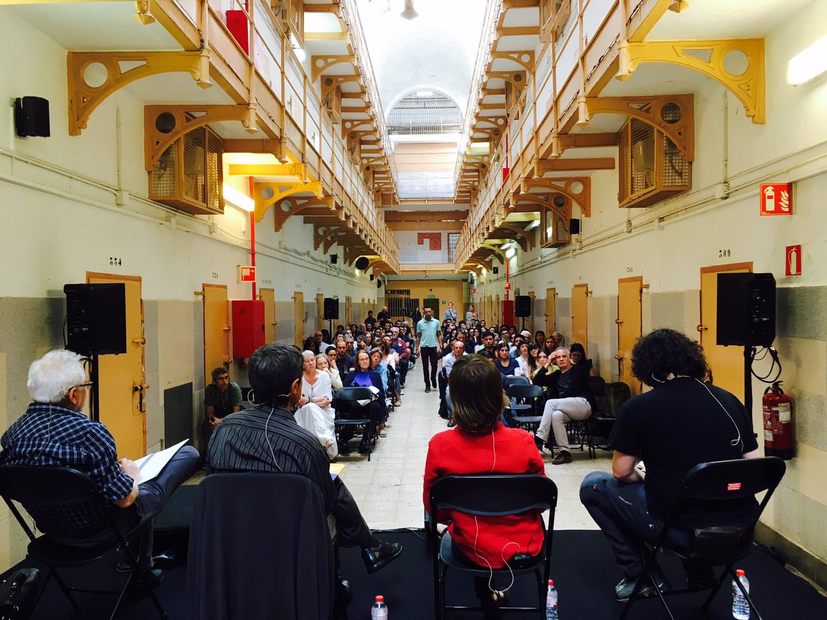 "Durante 2017 hemos recogido 224 casos que afectan 1.014 situaciones de tortura o violencia institucional. El 61% se produjeron en movilizaciones sociales y el 28% de casos han afectado a personas migrantes y/o racializadas" <a href="/CPDTortura/">Prevencion Tortura</a> en #InformeTortura2017