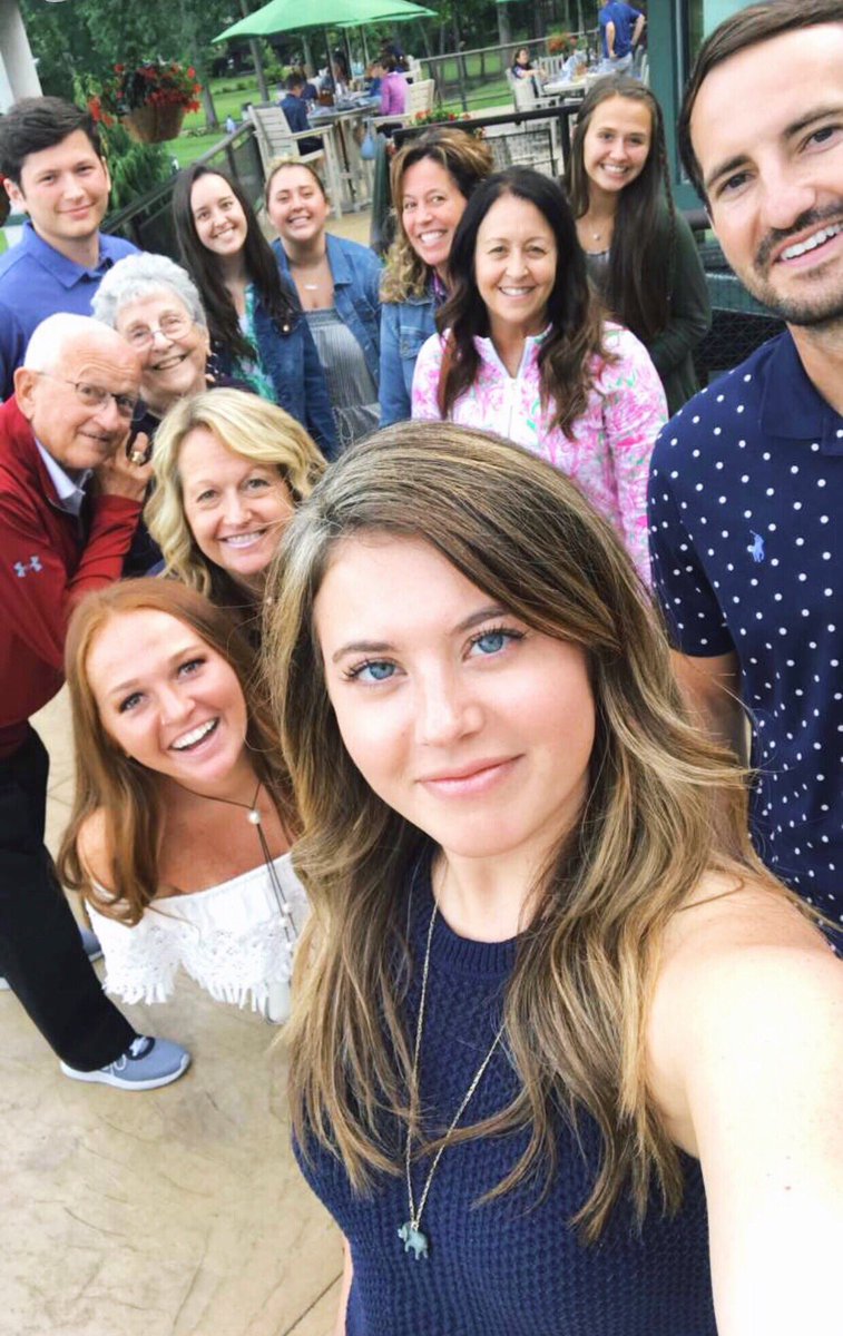 Kylie_Havens's tweet photo. Family dinner last night. Happy 59th anniversary to my grandparents! 💕 https://t.co/TIvjAuKyia
