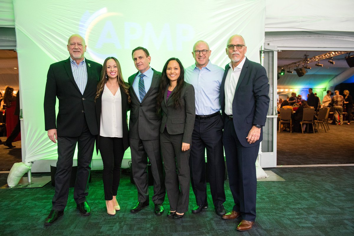 SMAWins's tweet photo. Team SMA at last month's attendance record setting Bid & Proposal Con in San Diego, held by the Association of Proposal Management Professionals (APMP) #APMP2018 https://t.co/wptrwzSgNw