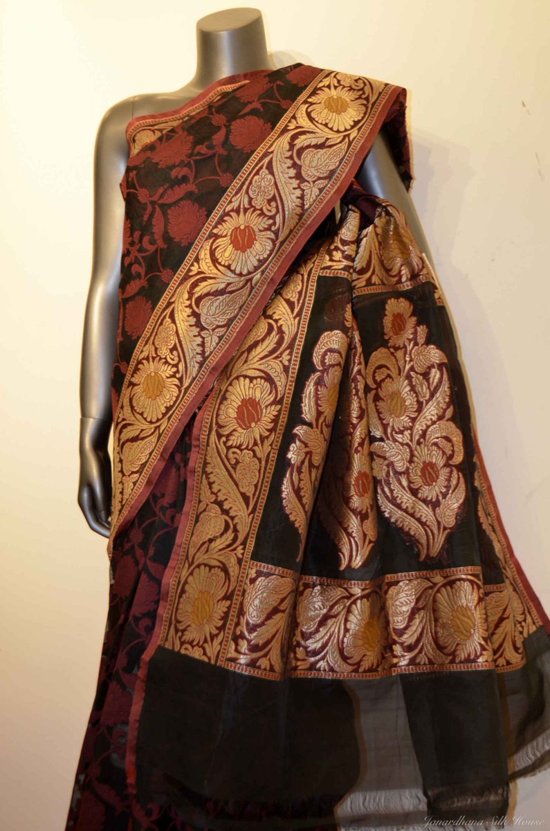 DesignerSarees0's tweet photo. Buy #Beautiful Pure #Banarasi Kora #SilkSaree With Designer Contrast Border &amp; Floral Weaving. Buy here: https://t.co/dyEpgsjwxJ
#Puresilk #Designersaree #Fashion #Wedding #Bollywood #India #Zariwork #Weedingsaree #Sareecollection #Onlineshopping #OnlineStore #Kanjeevaram #Prince https://t.co/0AdRGYoHLn