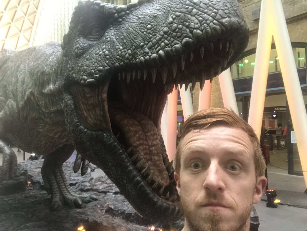 ed_stone's tweet photo. The Big Smoke is a bit scary! #jurassiclondon https://t.co/lkuWh9J2mL