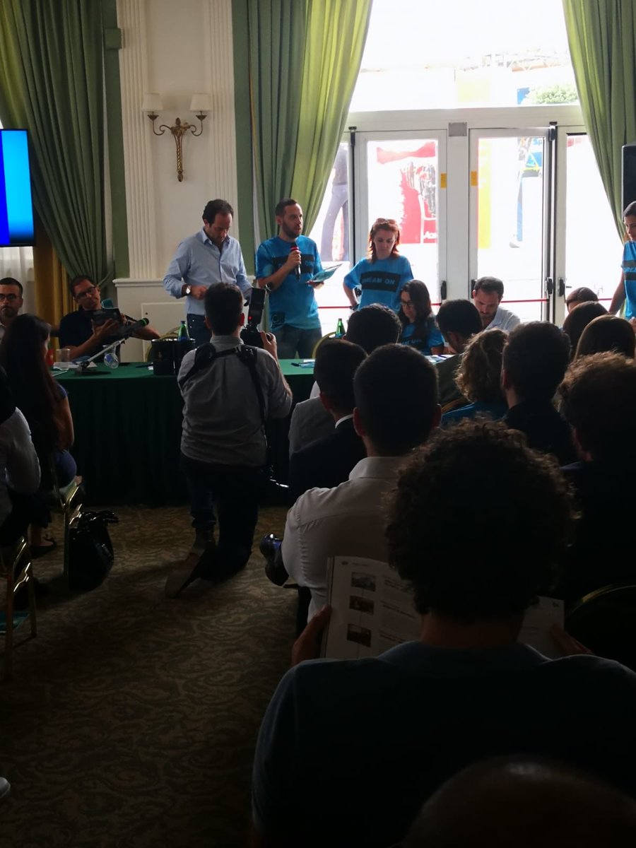 #rapallo2018 al Centrale <a href="/GIConfindustria/">GI Confindustria</a> presentato il nuovo QI Quale Impresa, il magazine dei giovani industriali di <a href="/Confindustria/">Confindustria</a>