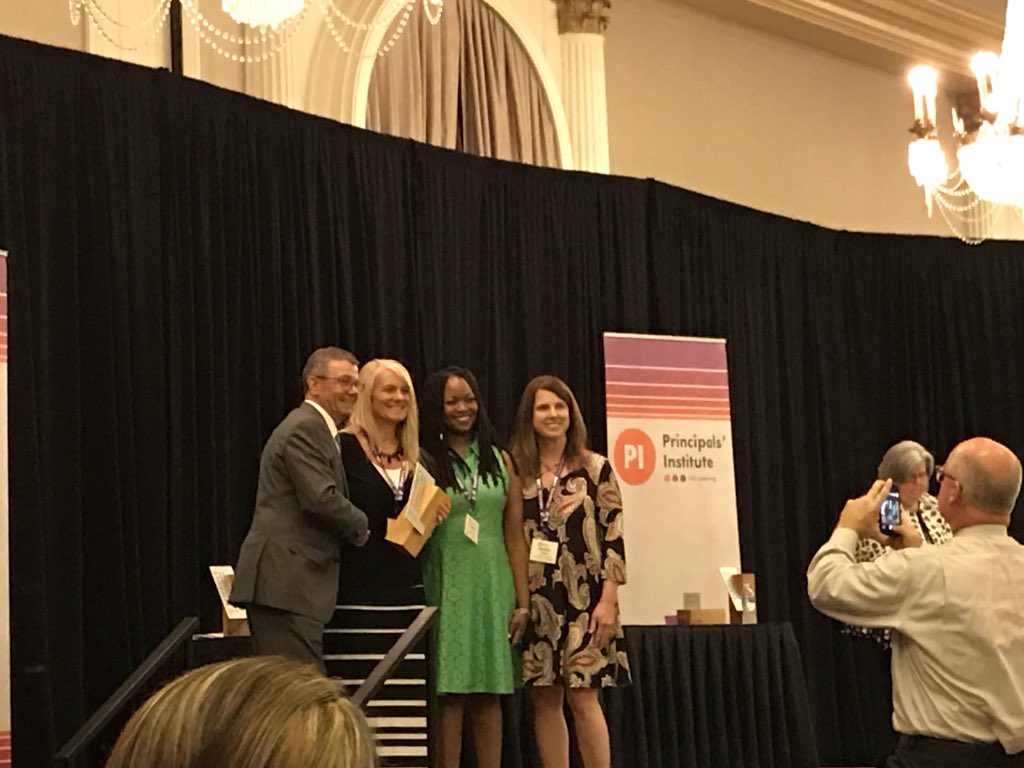 Mindy Dickerson tweet media